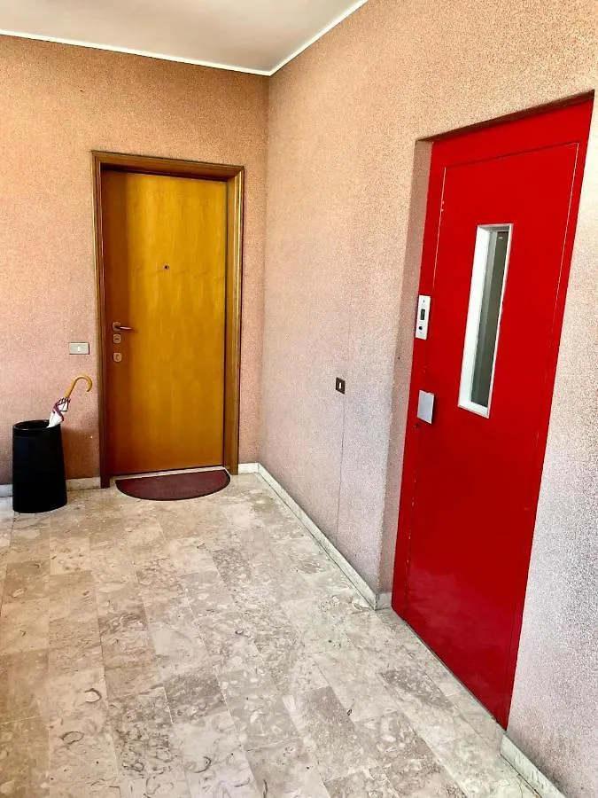 The Apartment - Home Gerenzano 0*,